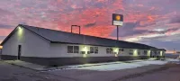 New Western Inn & Suites Отели в г. 