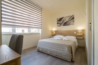 Rooms & Breakfast Centrale Отели в г. 