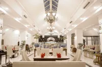 MAHALAYA The Legacy Hotel