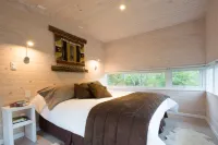 Endemiko Hotels in 