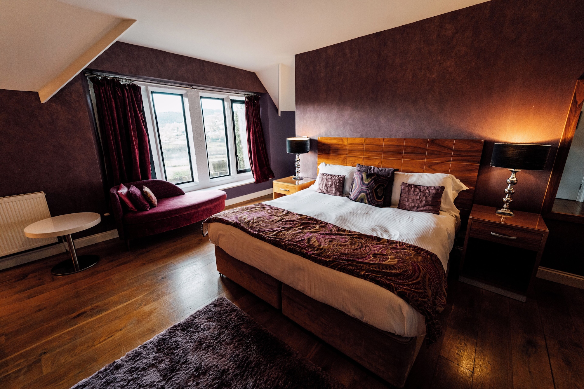 开间套房， 山景