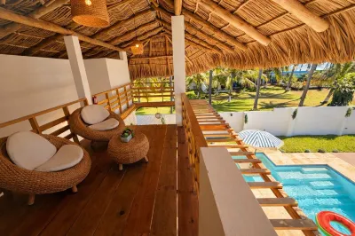 Oceanfront Villa in Amatecampo Beach Hôtels à : 