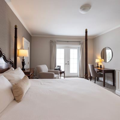 King Room with Lake View with Balcony Windermere House Promo Code