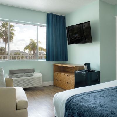 Standard King Room - Non-Smoking The Beachview Inn Clearwater Beach Promo Code