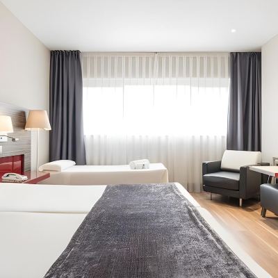 Triple Room (2 Adults + 1 Child) Ilunion Barcelona Promo Code