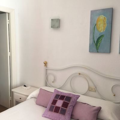 Single Room, 1 Double Bed, Garden Area