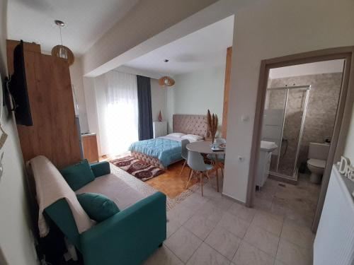 特大床一室房（带梳化床）