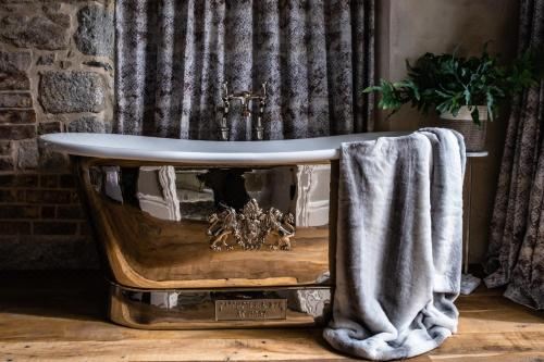 帶陽臺的小型套房