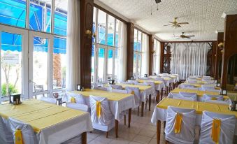 Alevok Hotel - Housity