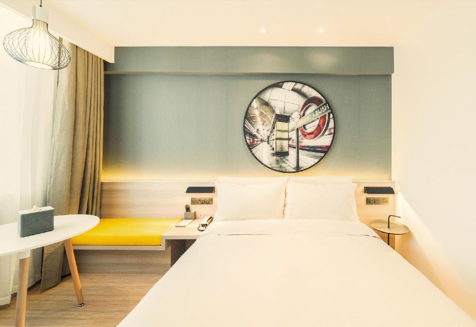 Atour Light (Harbin Central Street)Standard Queen Room