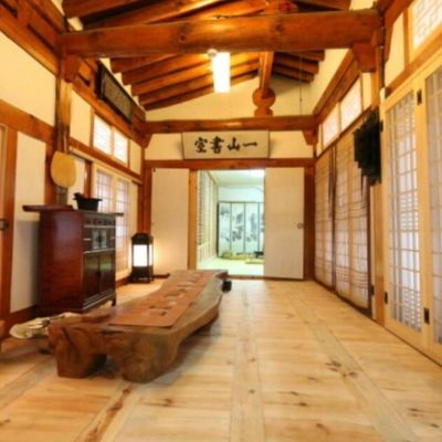 Room (Sarangchaekunbang) Youngcheon Gwiaegotaek Hanok Pension 쿠폰