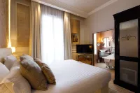 Best Western Premier Grand Monarque Hotel  Spa