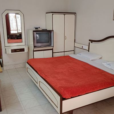 Deluxe Double Bed Room