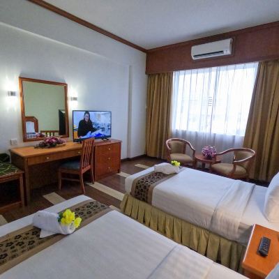 Deluxe Twin Room