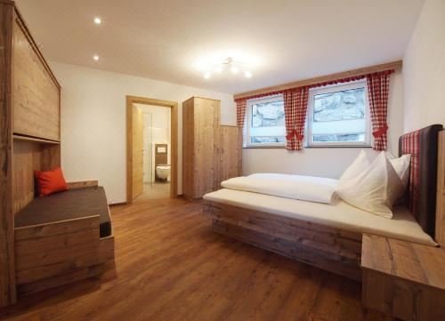 两卧室公寓 - 带露台