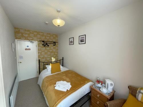 The Captain's Lodge Accommodation Single Room With Bath