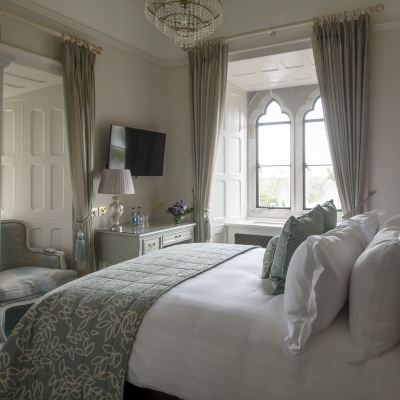 Deluxe Castle Bedroom Kilkea Castle Promo Code