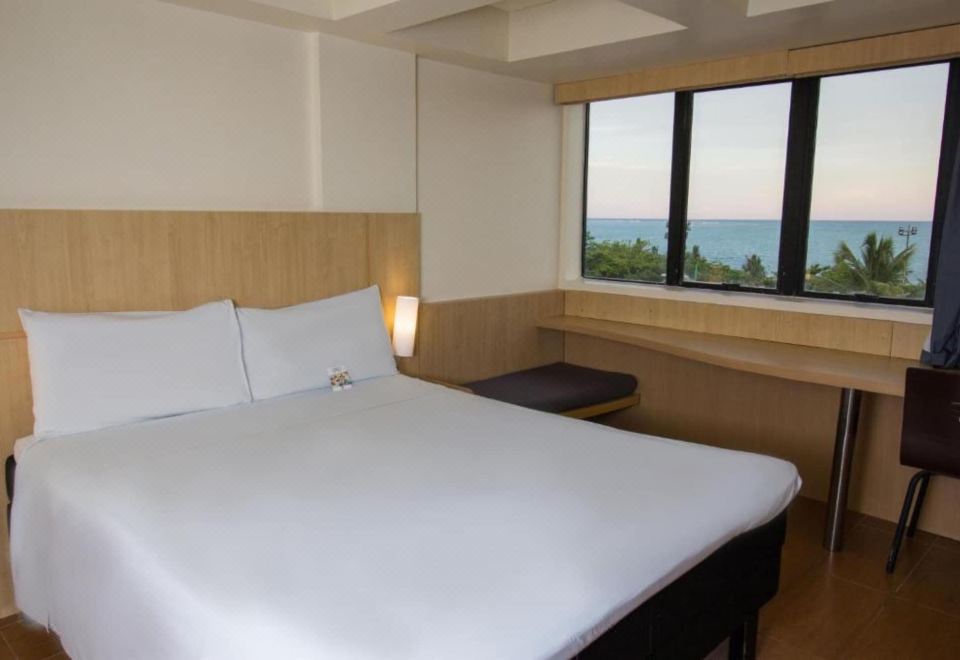 标准双人床和单人床房