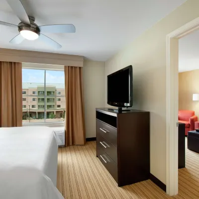 Homewood Suites by Hilton Fort Worth West at Cityview Hoteles cerca de Centro Comercial Hullen Mall