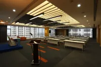 Riverine Place Hotel and Residence