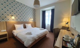 Hotel Nadodrzański Dwór - Nowa Sól - Housity