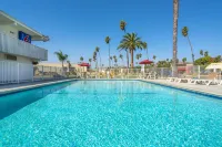 Motel 6 Ventura, CA - Beach