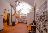 Hostel Santa Monaca