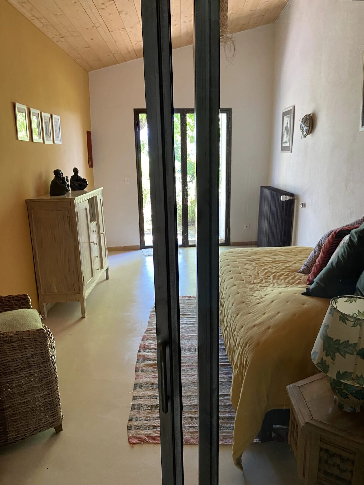 经典公寓， 露台， 花园景观