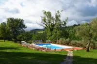 Castello di Petroia Dimora d'Epoca