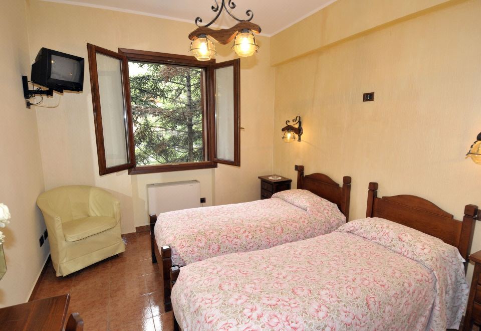 带加床的双人房