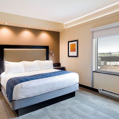 Executive King Accessible Room AeroStay Promo Code