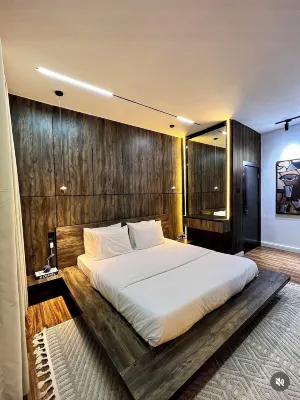 De Glen Hotel And Suites Hotels in 