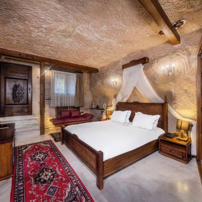King Suite Kirmizi - Havuzlu Pegas Cave Suites Promo Code