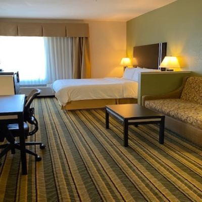 Comm Accessible King Suite with Tub Holiday Inn Express Berkeley, an IHG Hotel Promo Code