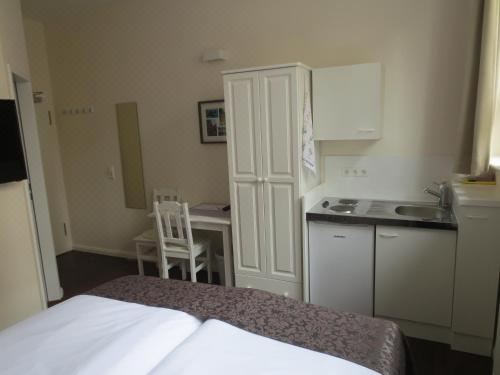 双人房（带独立浴室）