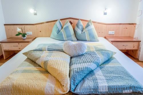 Hofschenke Pfeiftal - Bergwiese Superior Two-Bedroom Apartment