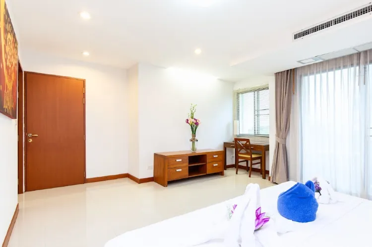 ห้องแฟมิลี่เตียงคิงไซส์พักได้ 4 คนพร้อมวิวเมือง (ปลอดบุหรี่)