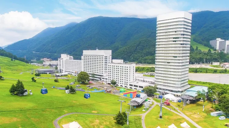 苗場プリンスホテル 外観
