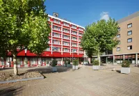NH Maastricht โรงแรมใน