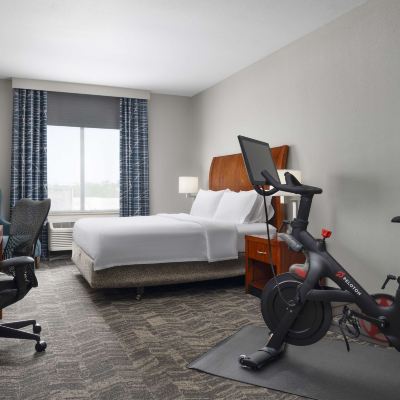King Room With Peloton Bike Hilton Garden Inn Tucson Airport Promo Code