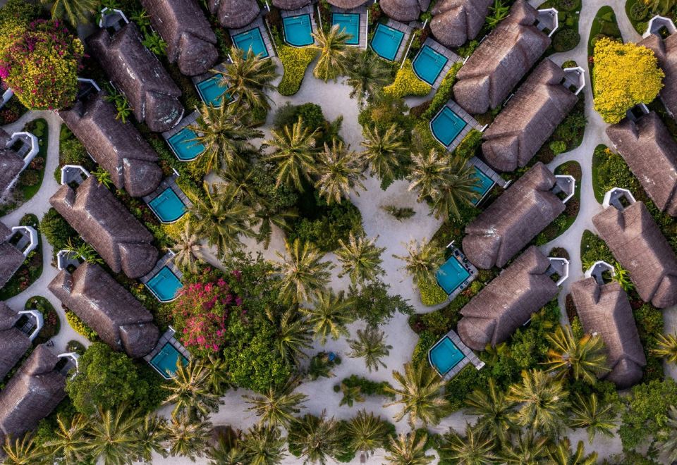 Sheraton Maldives Full Moon Resort & SpaCottage, 1 King, Island view, Plunge pool