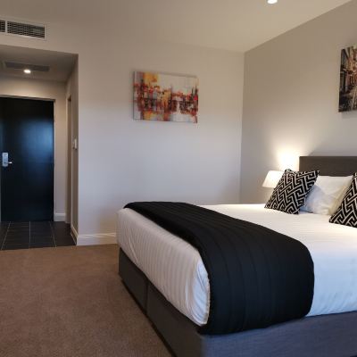 Deluxe King Room The Abbey Motel Goulburn Promo Code