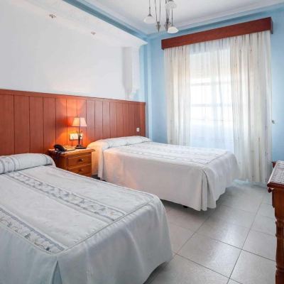 Double or Twin Room Hotel Restaurante Los Molinos Promo Code
