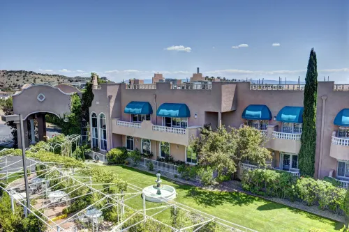Forest Villas Hotel