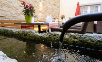 Romantik Hotel Markusturm - Housity