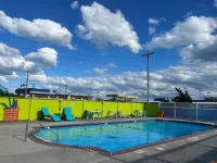 Swell Motel