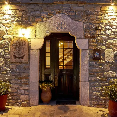 Hotel Atrapos