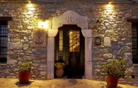 Hotel Atrapos Hotele w: 