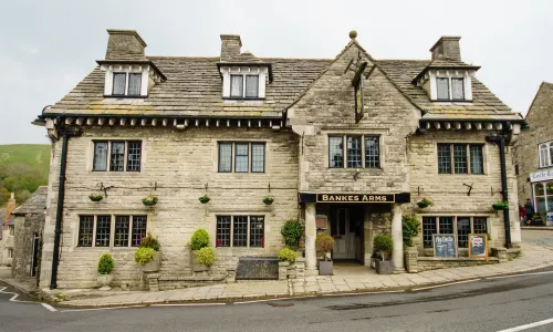 Bankes Arms Hotel