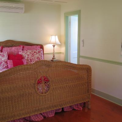 Cottage, Private Bathroom (Purple) Yellow House Bed and Breakfast Promo Code